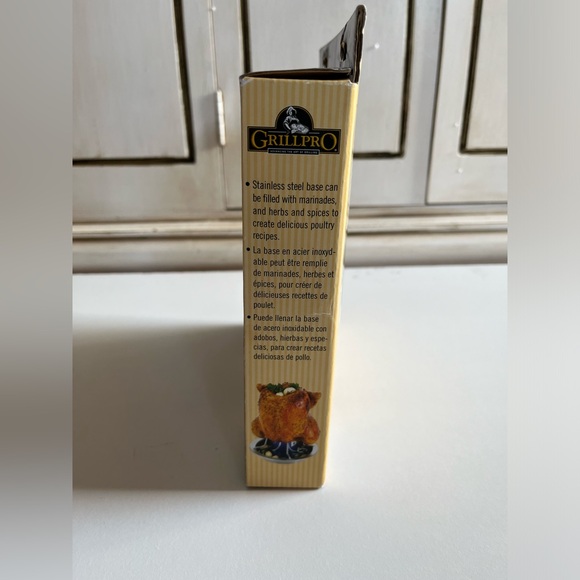 New Grill Pro Beer Can Chicken Roaster Roasting Stand Stainless Steel BBQ Oven - Picture 4 of 7